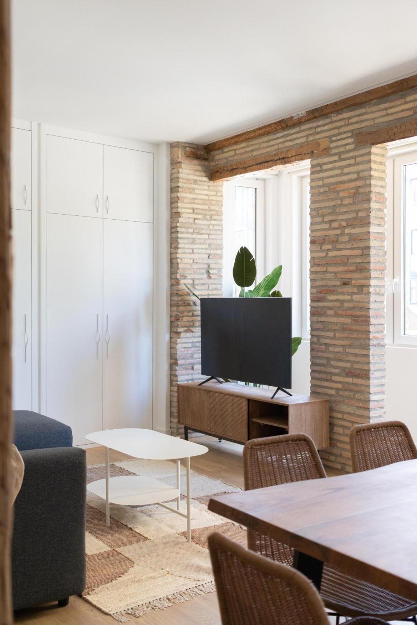 Daniela'S Lovely Apartment Aire Y Wifi By Apartamentos ログローニョ エクステリア 写真