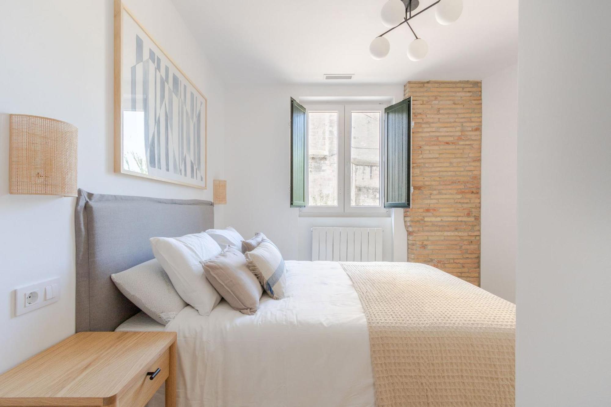 Daniela'S Lovely Apartment Aire Y Wifi By Apartamentos ログローニョ エクステリア 写真
